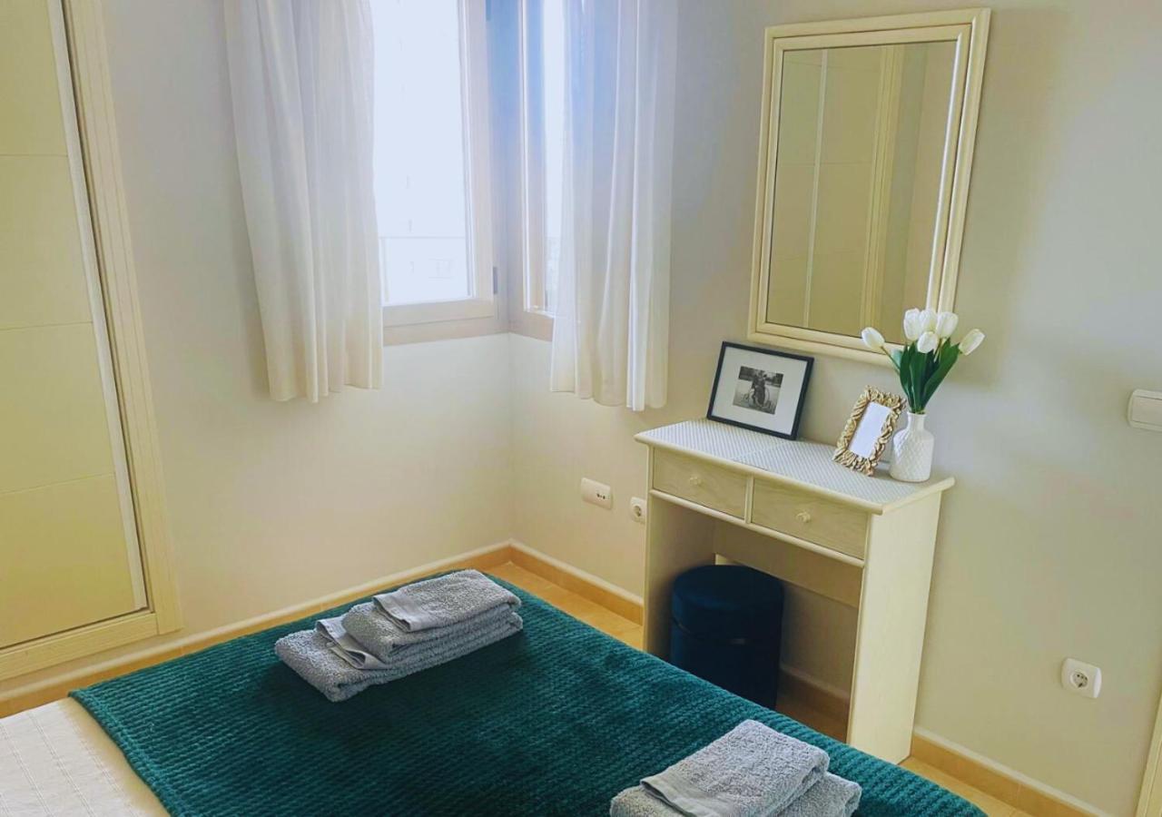 Esmeralda Suites Калпе Екстериор снимка