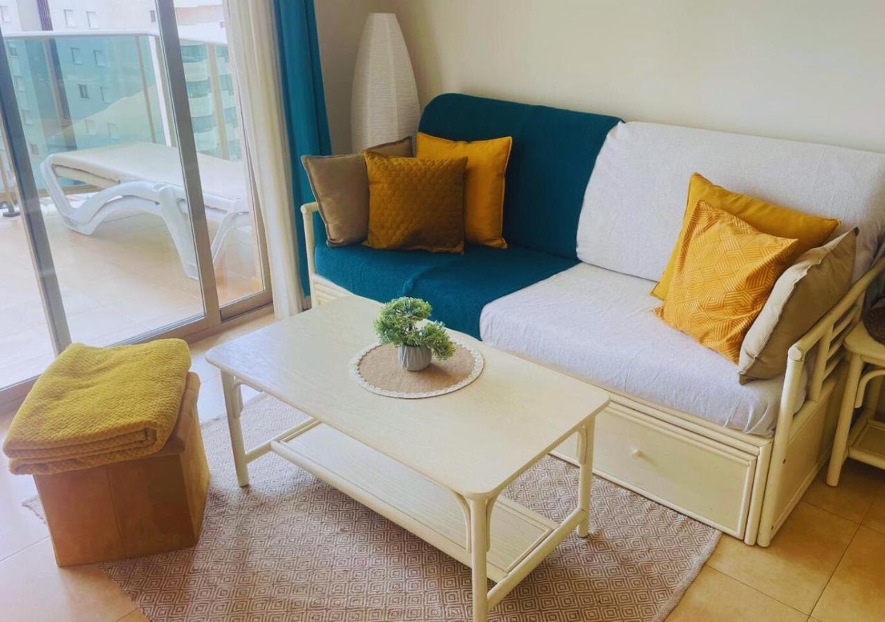 Esmeralda Suites Калпе Екстериор снимка